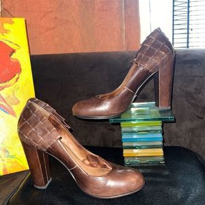 Rosegold brand brown leather pumps. Sz. 6.5